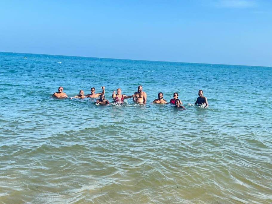 Lui Ushongo Beach House Pangani Ngoại thất bức ảnh